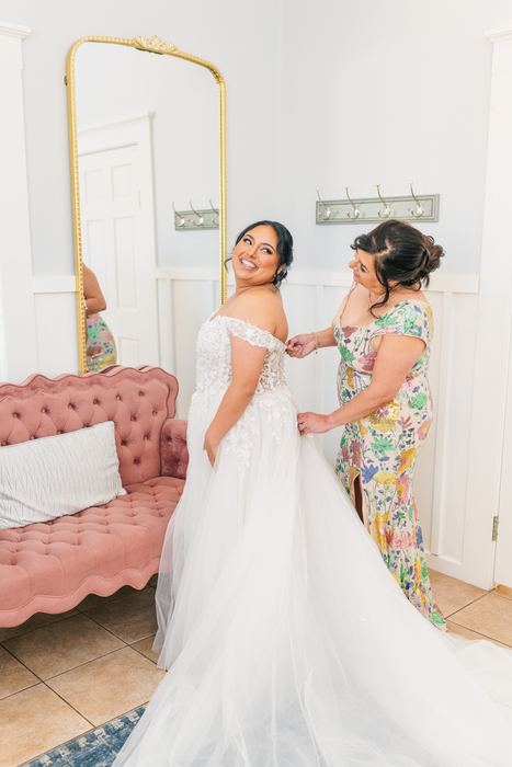 Christen + Joey at The Chapel at Gruene — photo 2