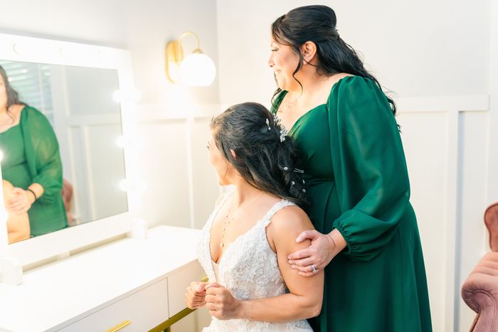Wendie + Nick at The Chapel at Gruene — photo 6