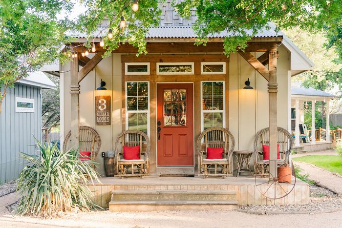 Melissa + Will at The Chapel at Gruene — photo 6