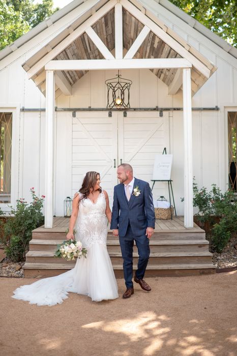 Jennifer + Kevin at The Chapel at Gruene — photo 9