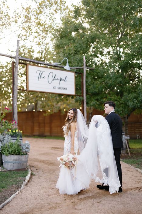 A wedding at The Chapel at Gruene — photo 15